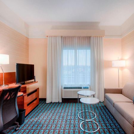 Fairfield Inn & Suites By Marriott Charlotte Airport מראה חיצוני תמונה