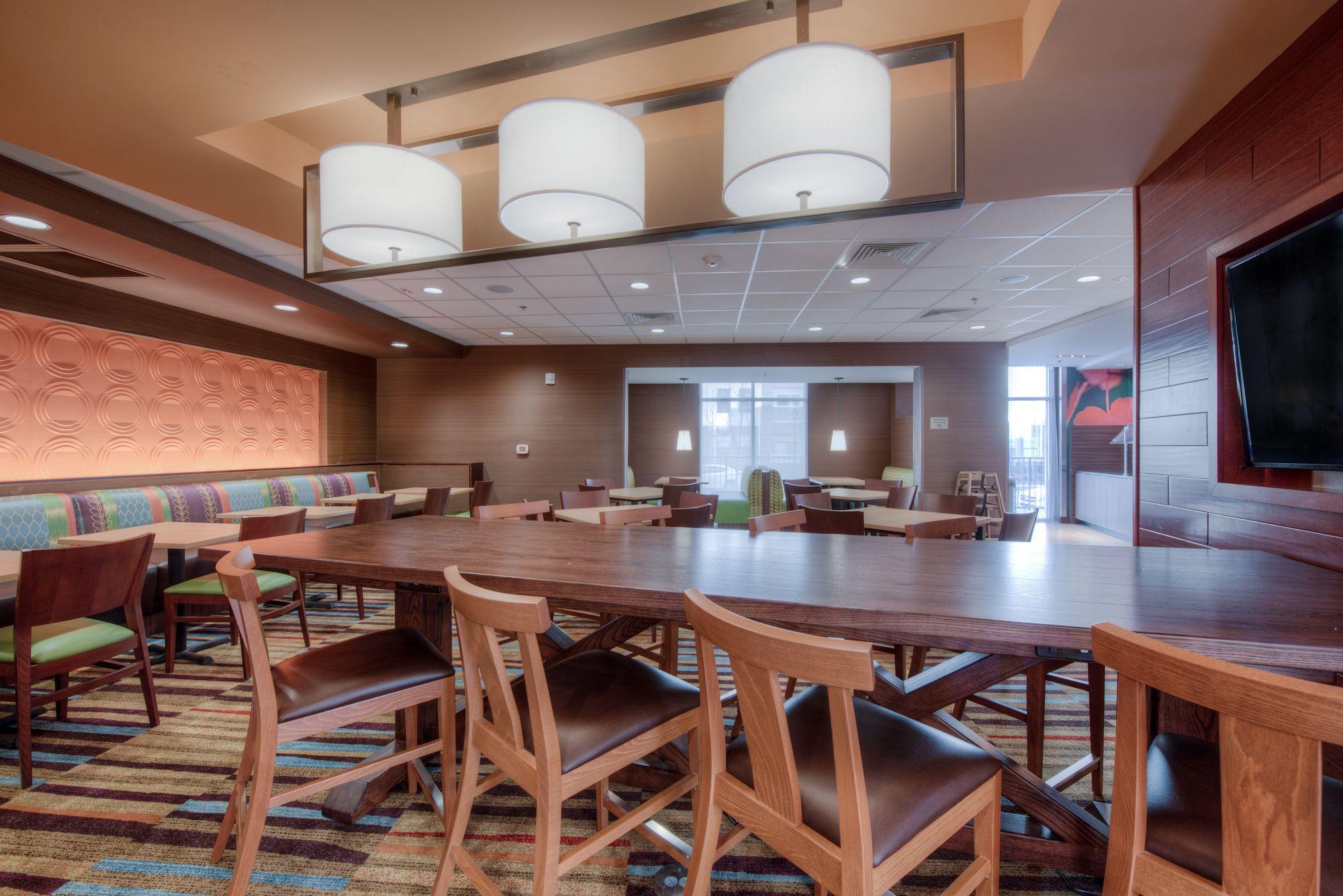 Fairfield Inn & Suites By Marriott Charlotte Airport מראה חיצוני תמונה