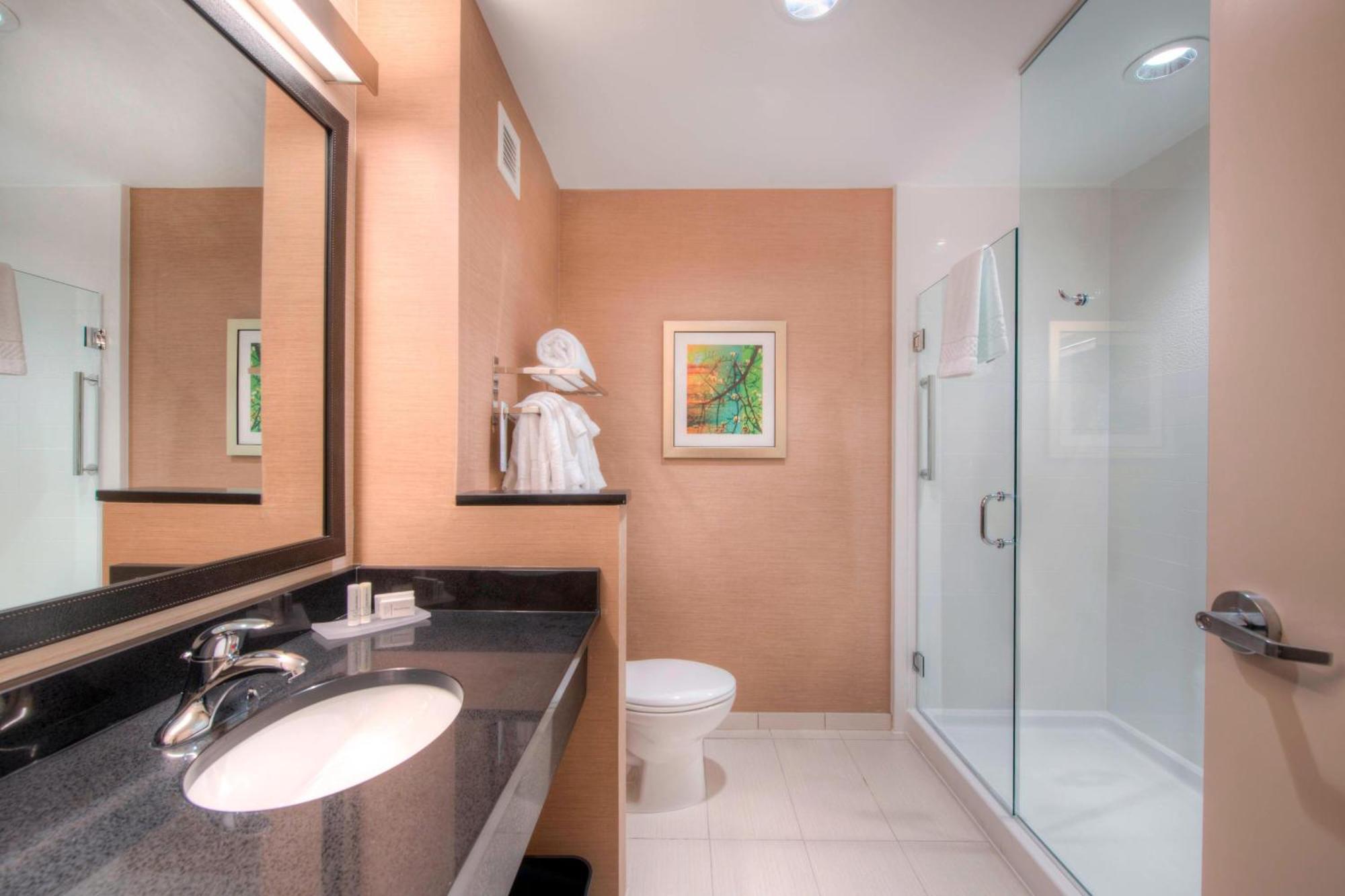 Fairfield Inn & Suites By Marriott Charlotte Airport מראה חיצוני תמונה