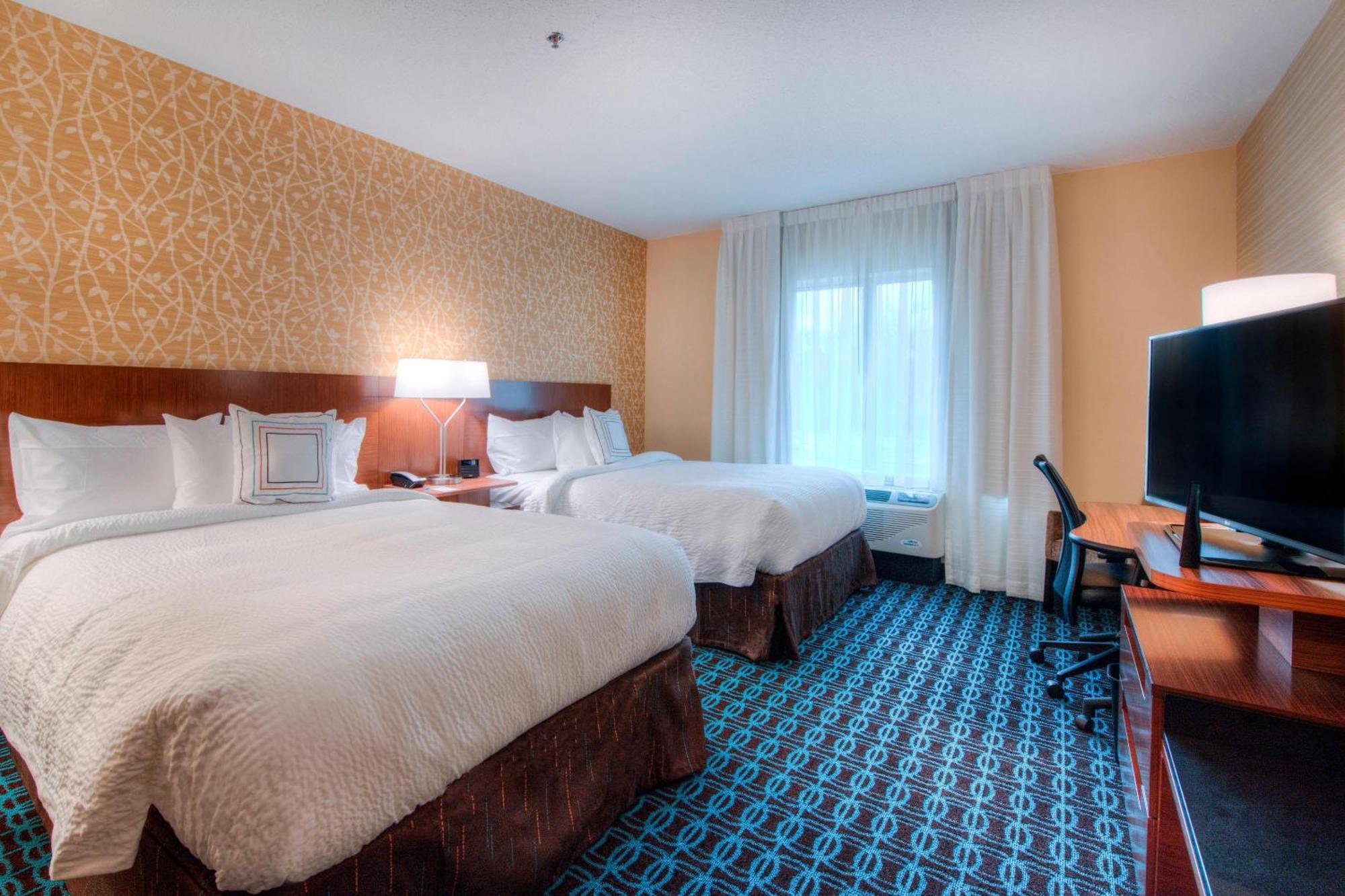 Fairfield Inn & Suites By Marriott Charlotte Airport מראה חיצוני תמונה