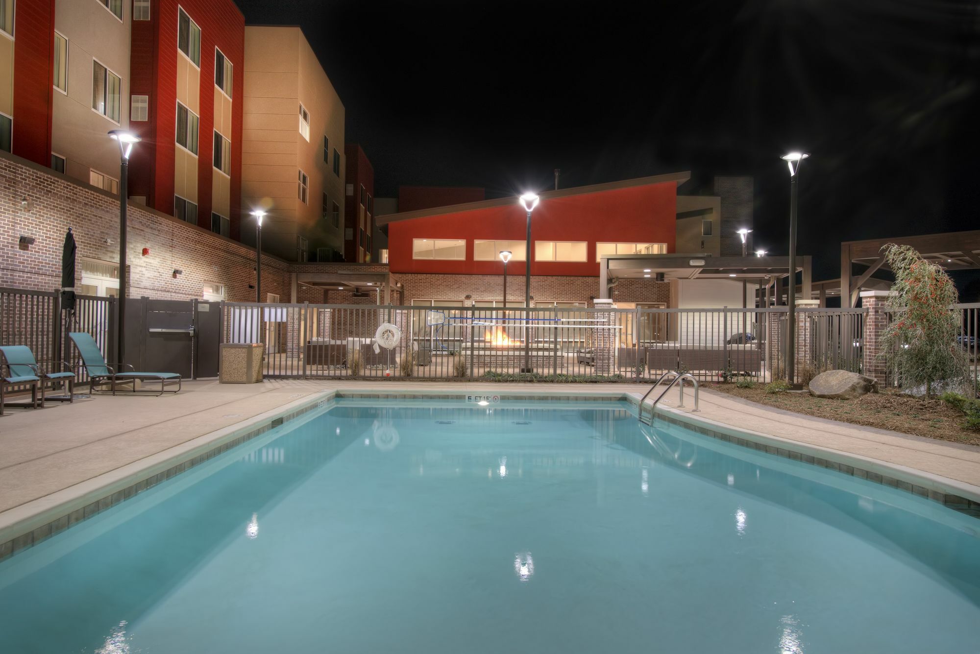 Fairfield Inn & Suites By Marriott Charlotte Airport מראה חיצוני תמונה